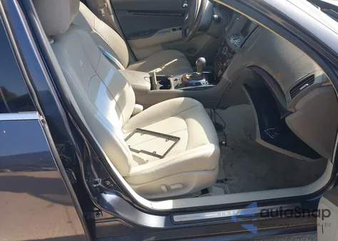 2010 Infiniti G37 Journey z USA, uszkodzony, nr VIN JN1CV6AP8AM201848